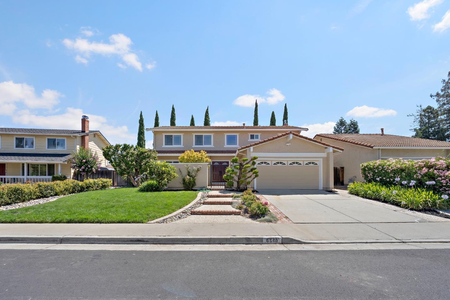 Neighborhood Neighborhood-13