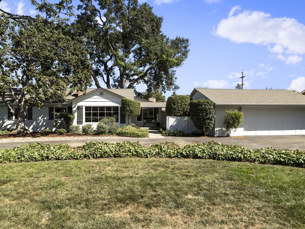 Neighborhood Neighborhood-6