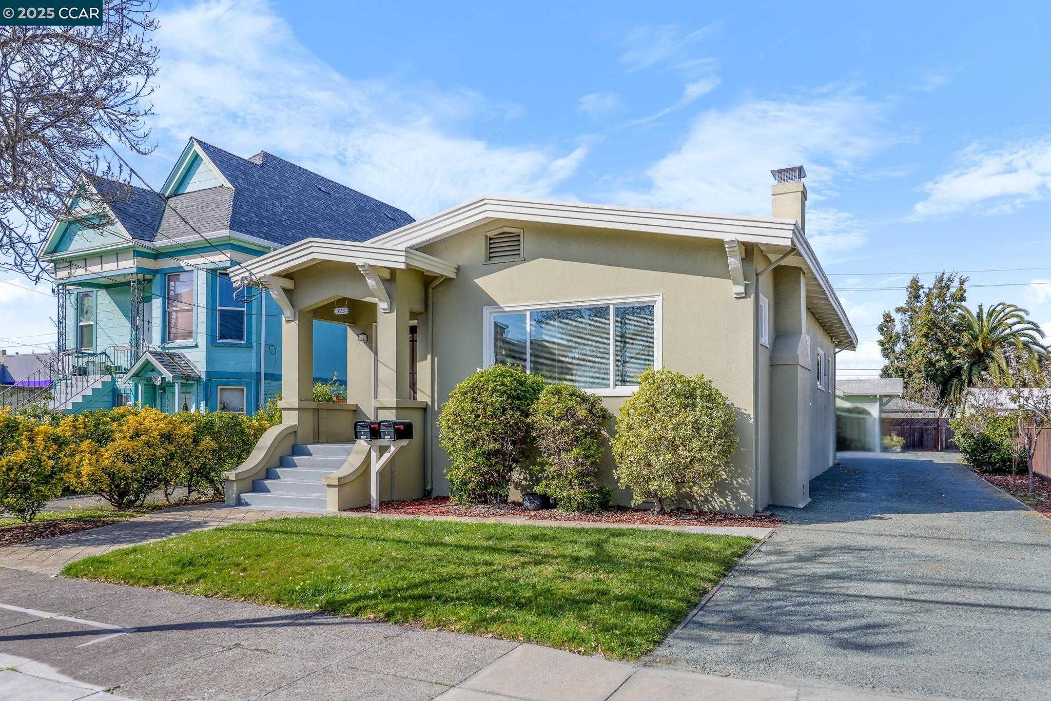 Neighborhood Neighborhood-5