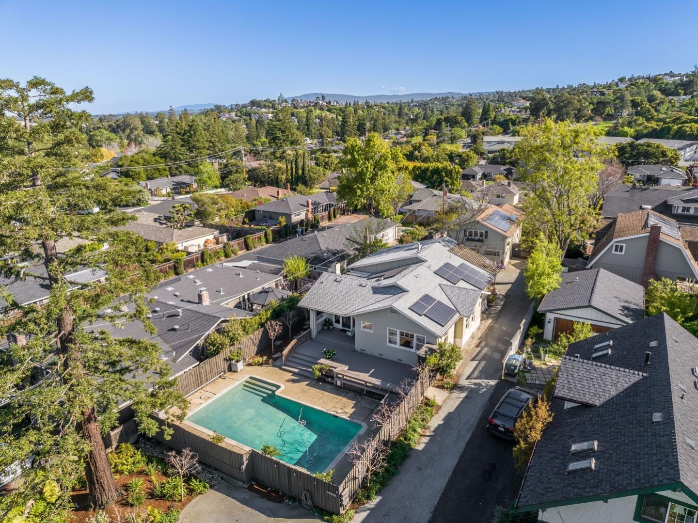 Neighborhood Neighborhood-21