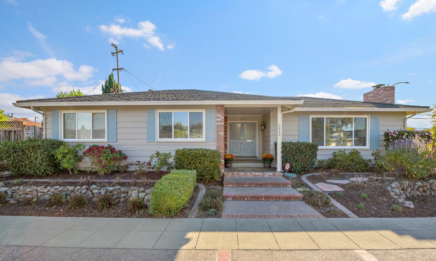 Neighborhood Neighborhood-26