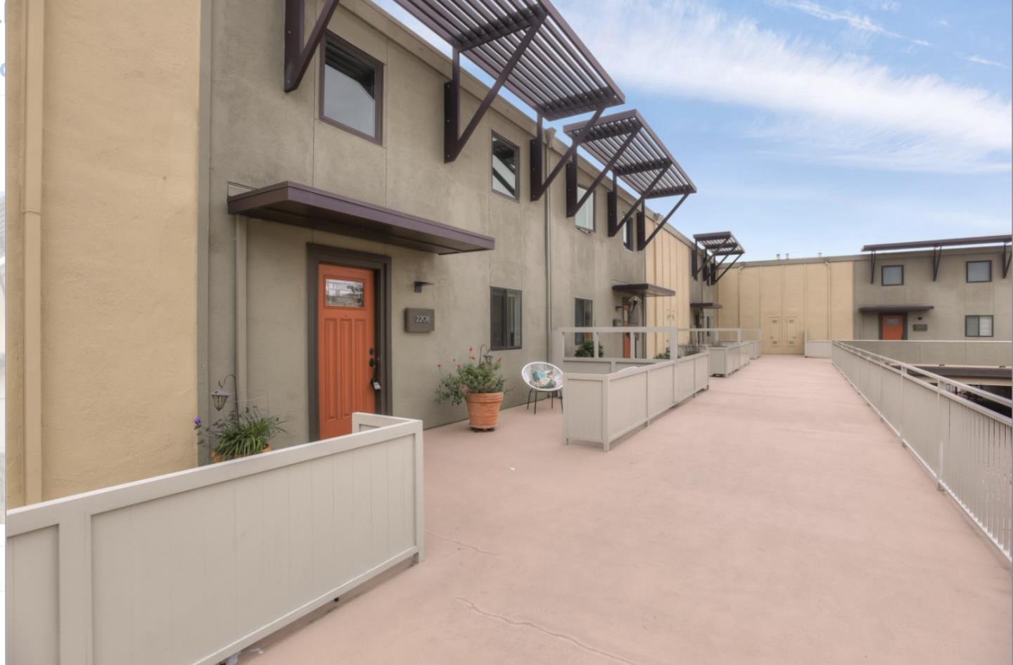 Neighborhood Neighborhood-5