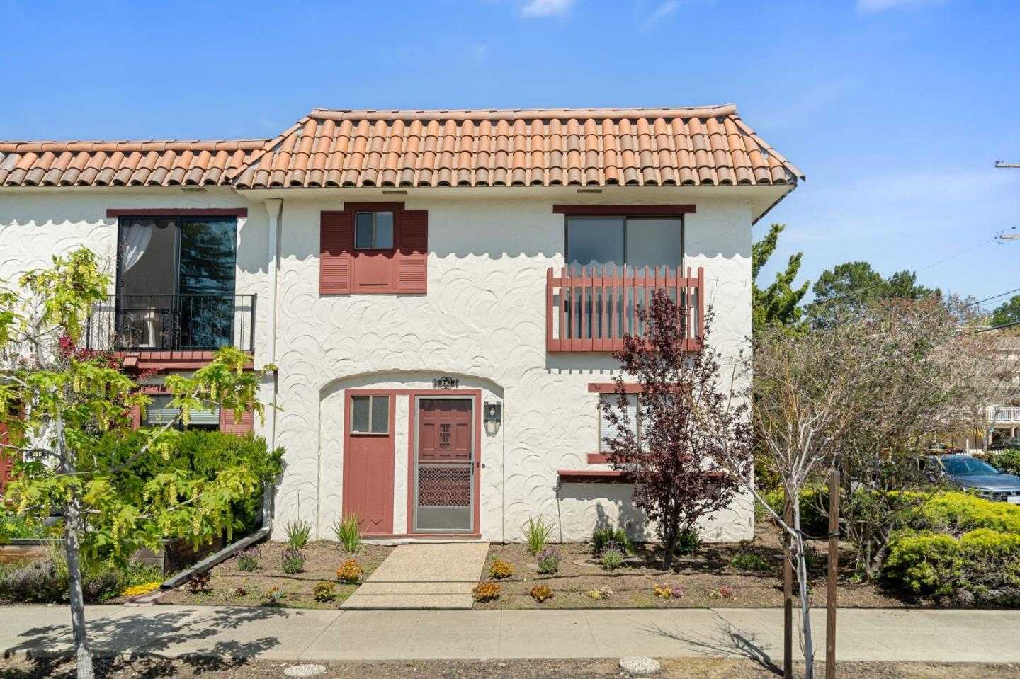 Neighborhood Neighborhood-30