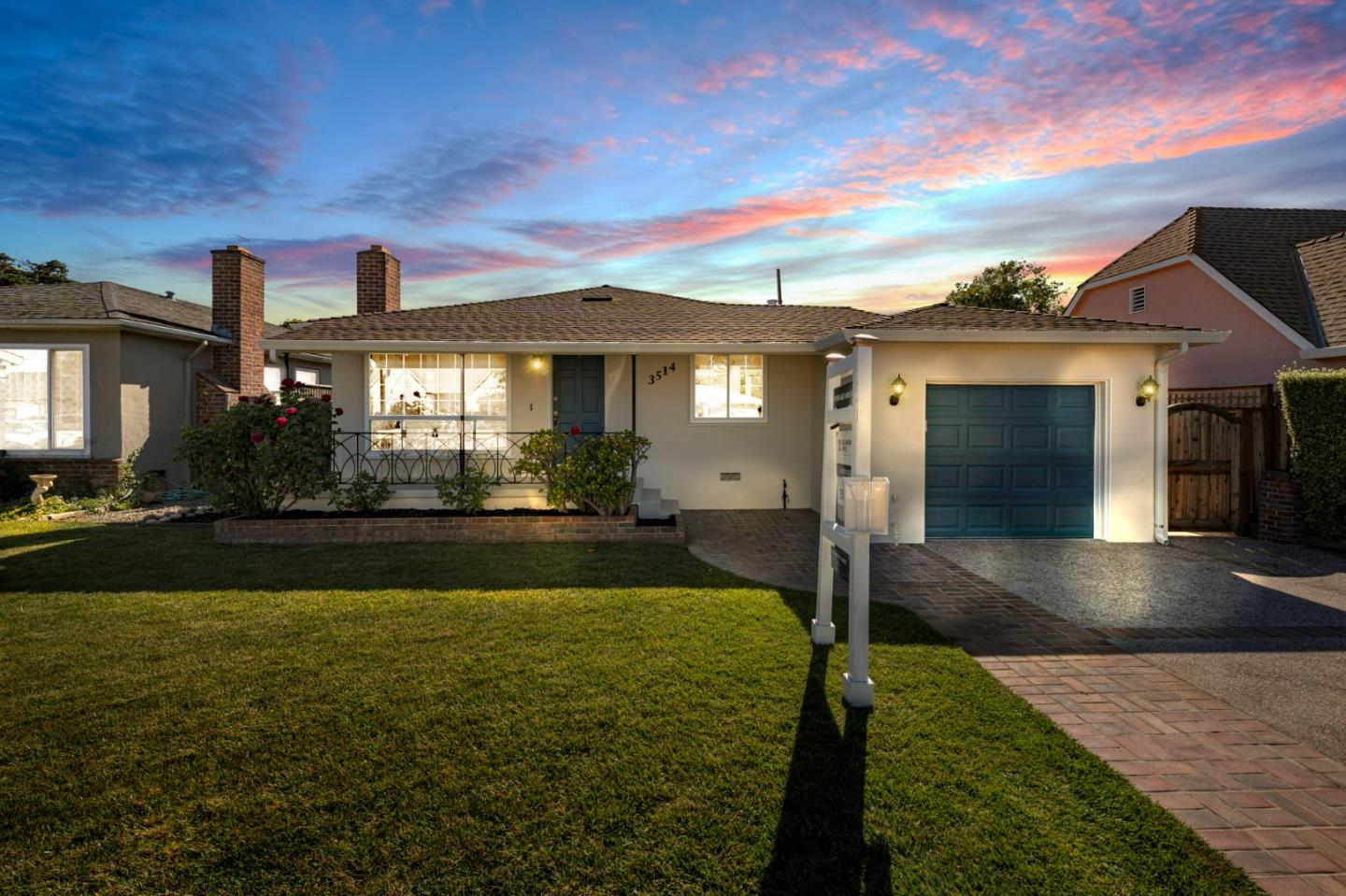 Neighborhood Neighborhood-110