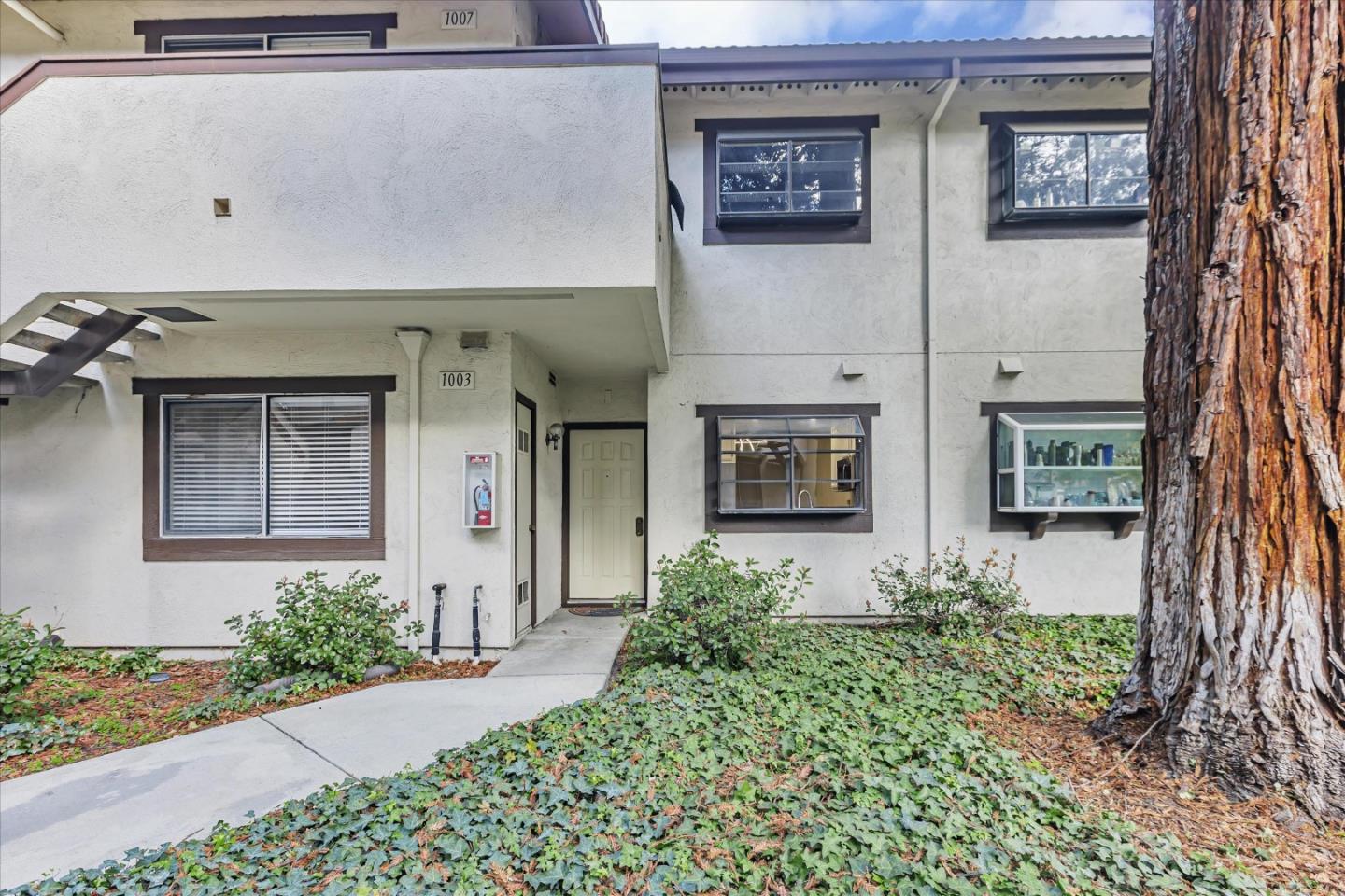 Neighborhood Neighborhood-35