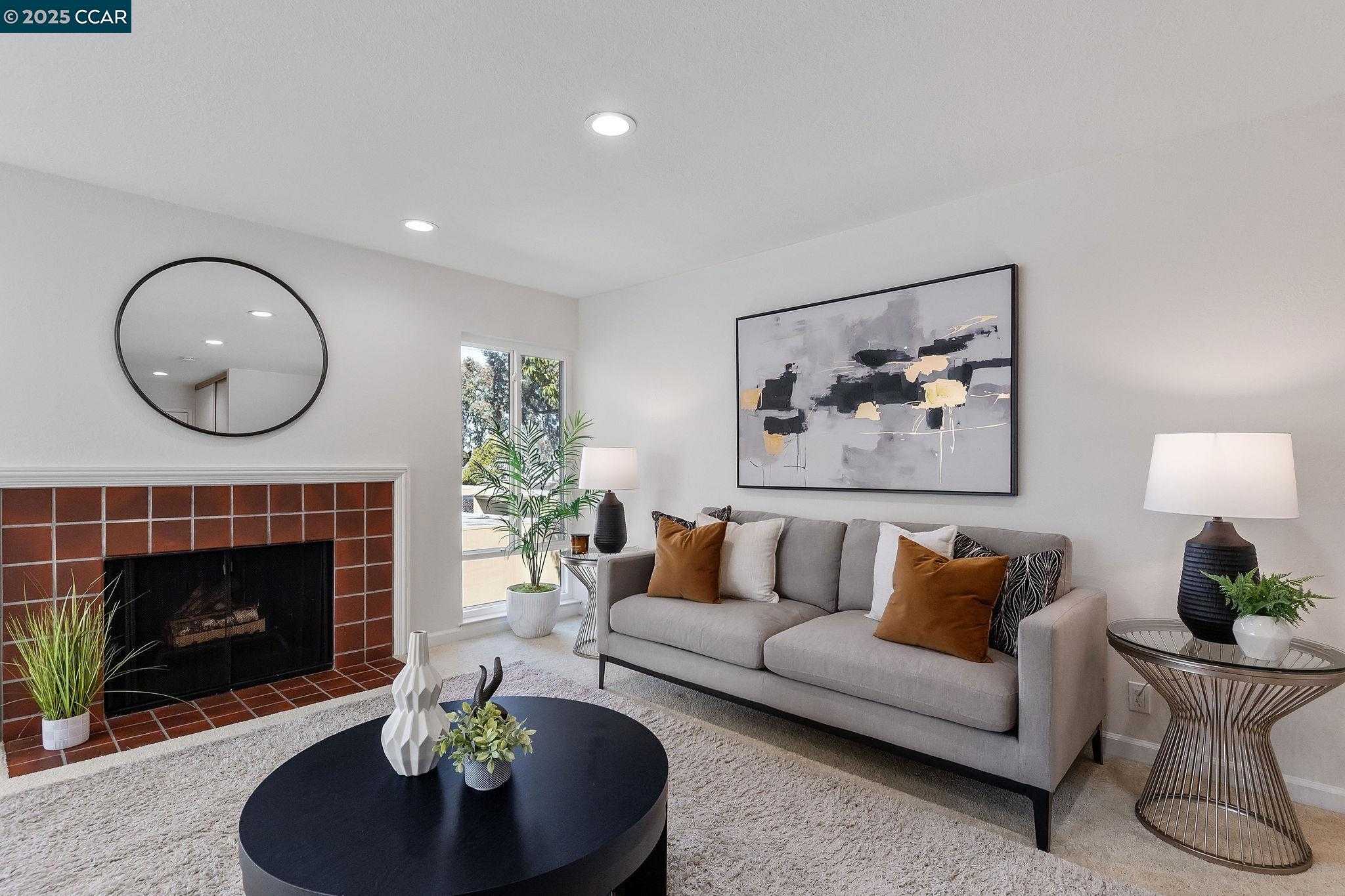 Neighborhood Neighborhood-4