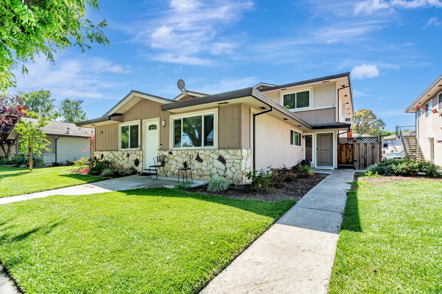 Neighborhood Neighborhood-34