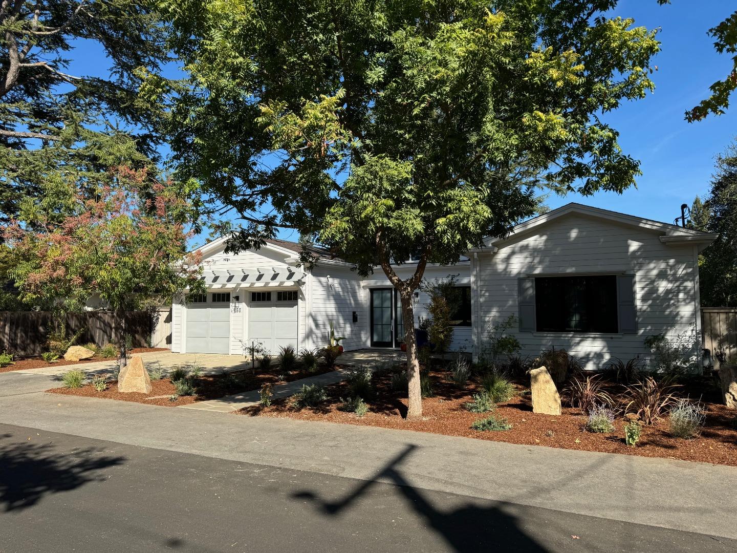 Neighborhood Neighborhood-29