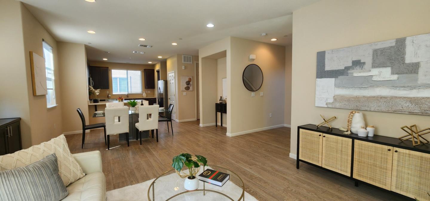 Neighborhood Neighborhood-68