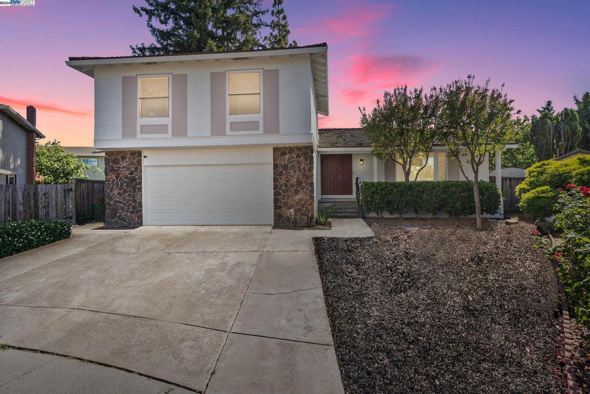 Neighborhood Neighborhood-2