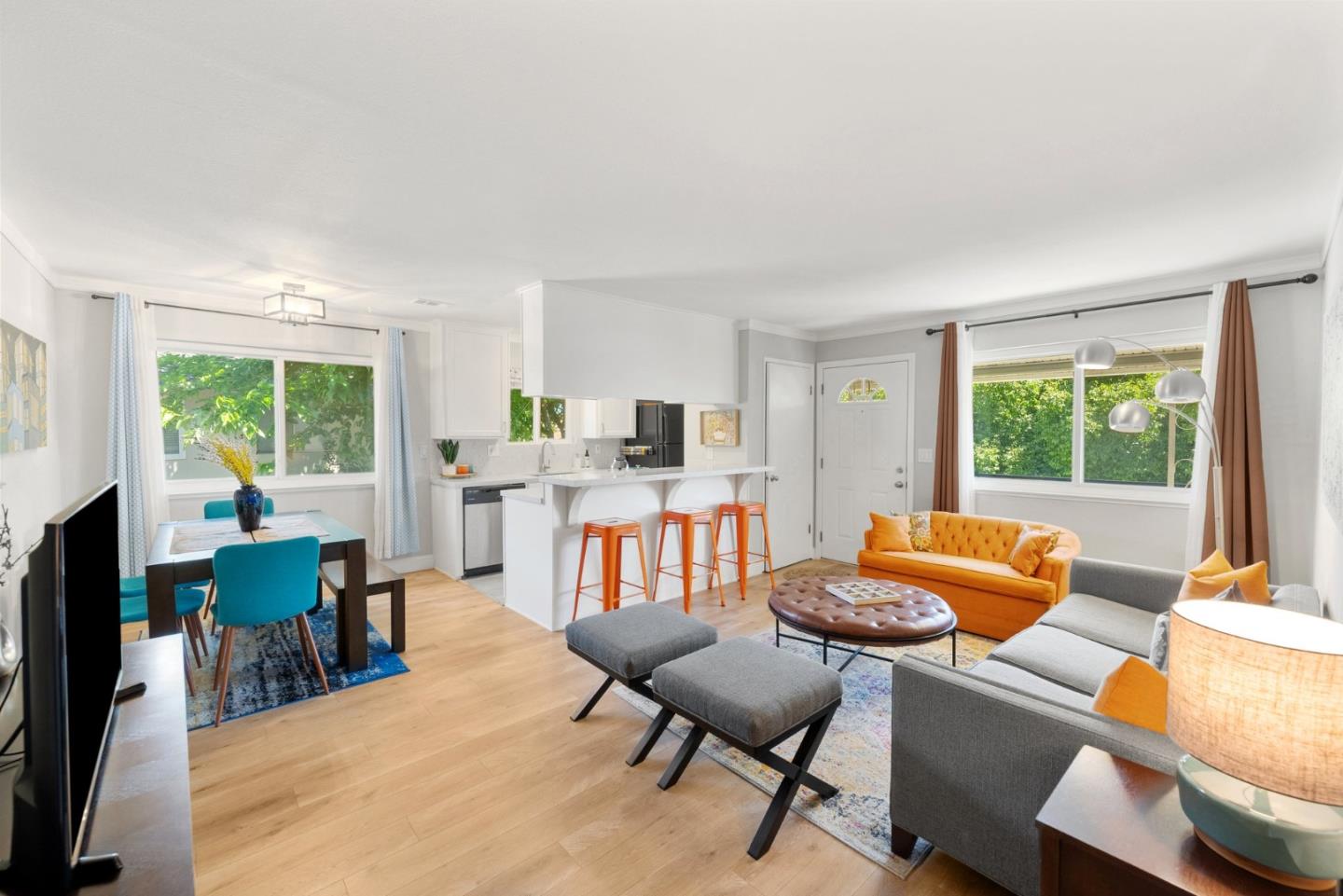 Neighborhood Neighborhood-5