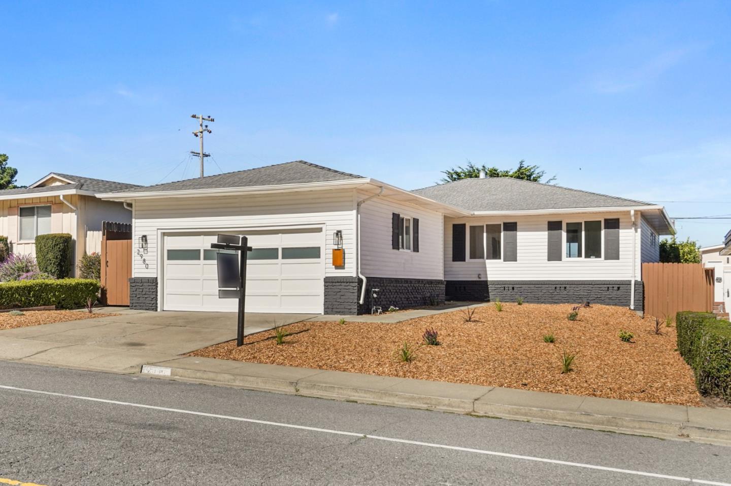 Neighborhood Neighborhood-18