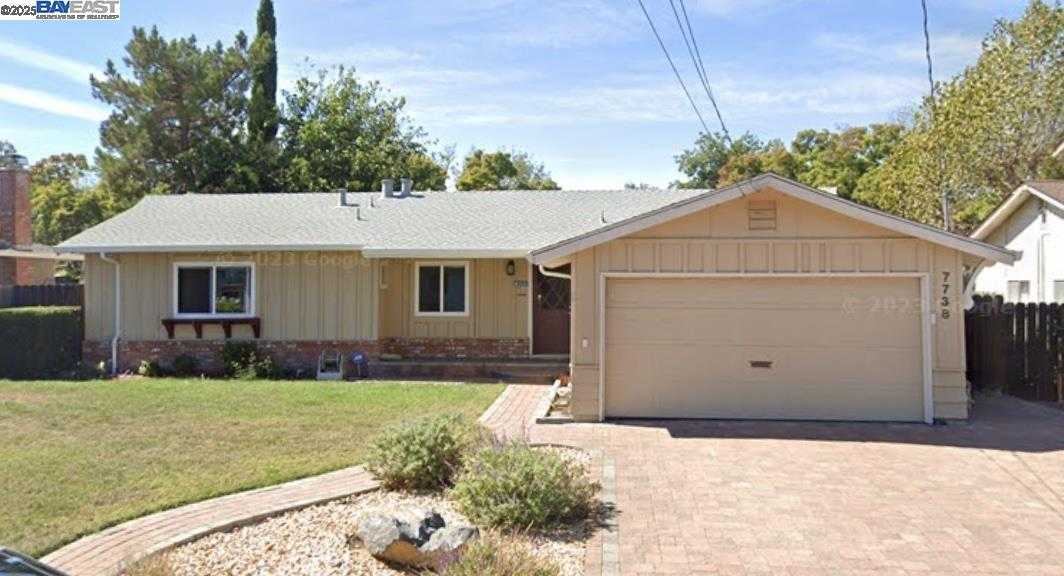 Neighborhood Neighborhood-18