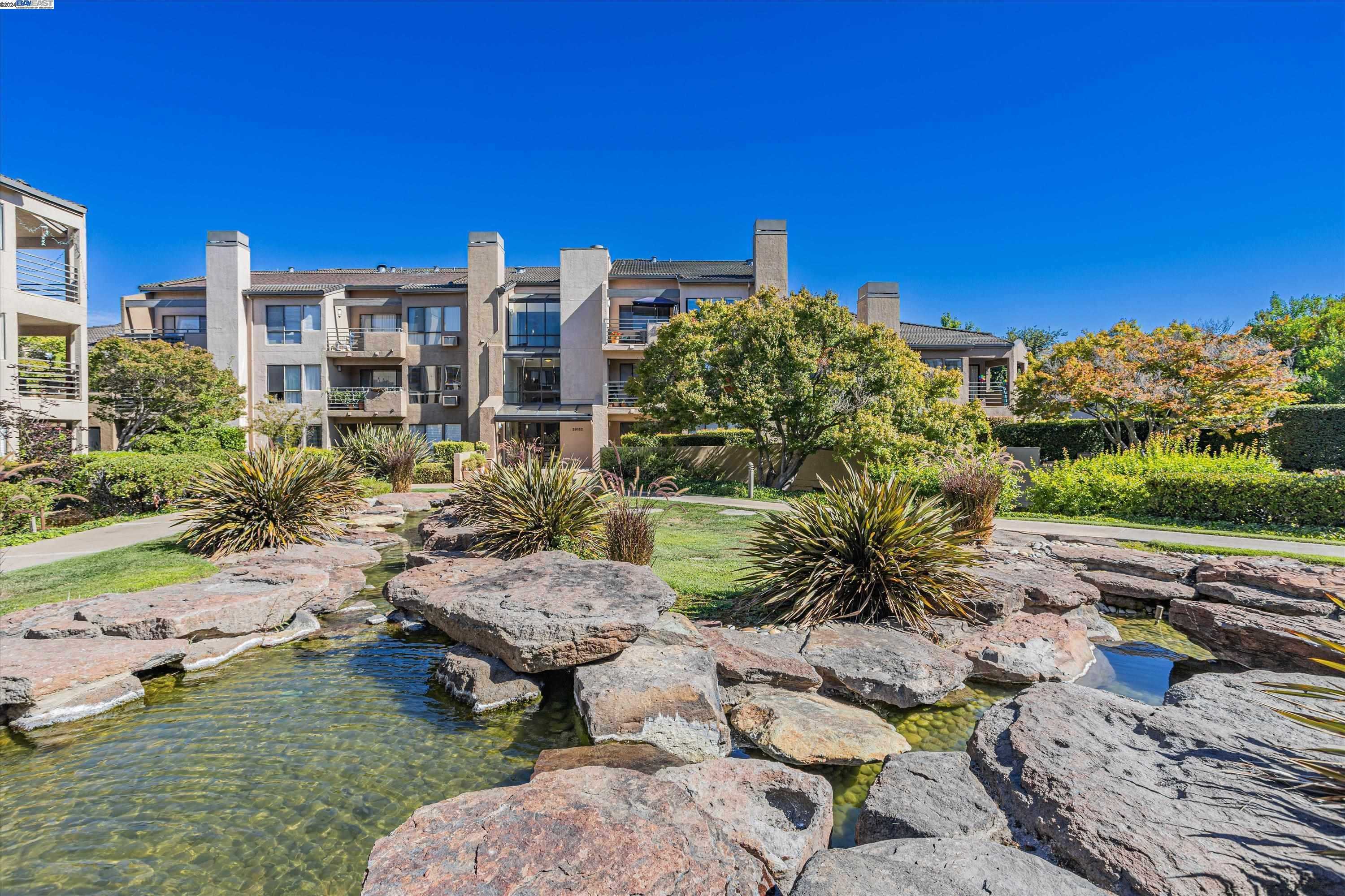 Neighborhood Neighborhood-6