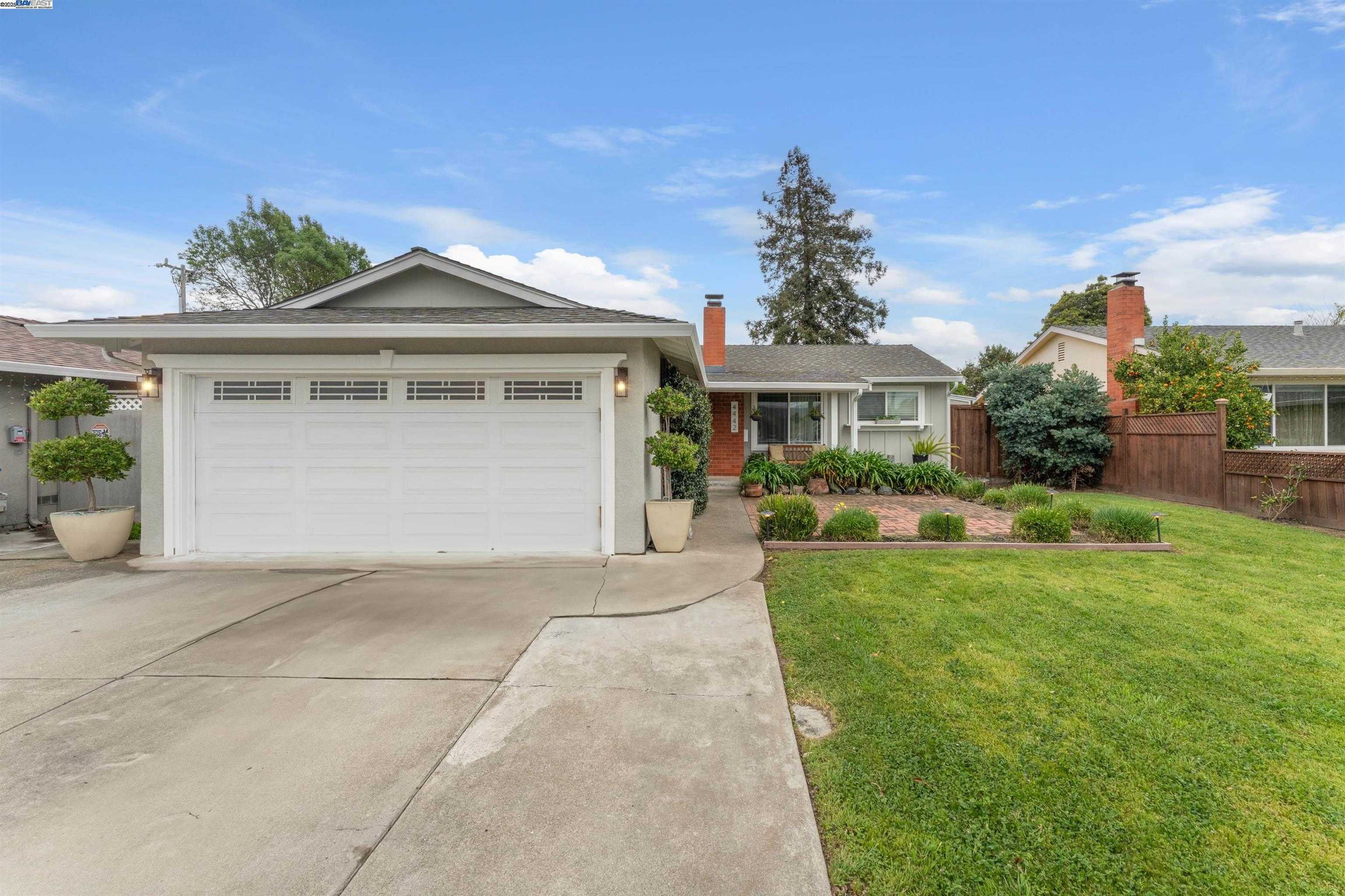 Neighborhood Neighborhood-11