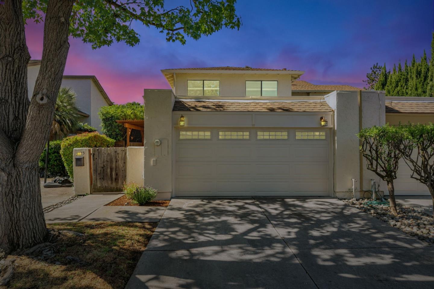 Neighborhood Neighborhood-7