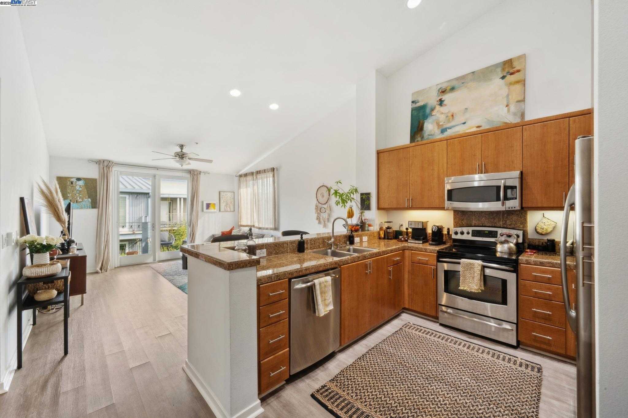 Neighborhood Neighborhood-16