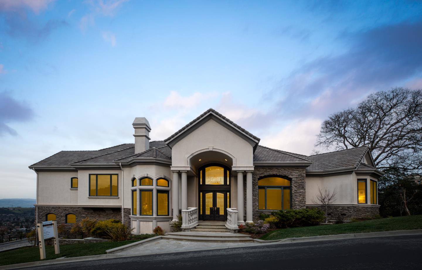 Neighborhood Neighborhood-5