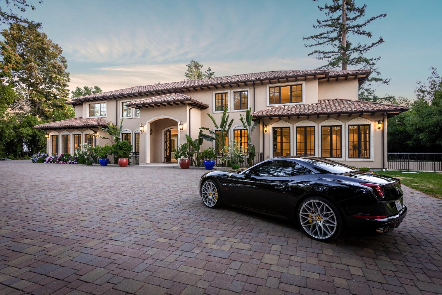 Neighborhood Neighborhood-5