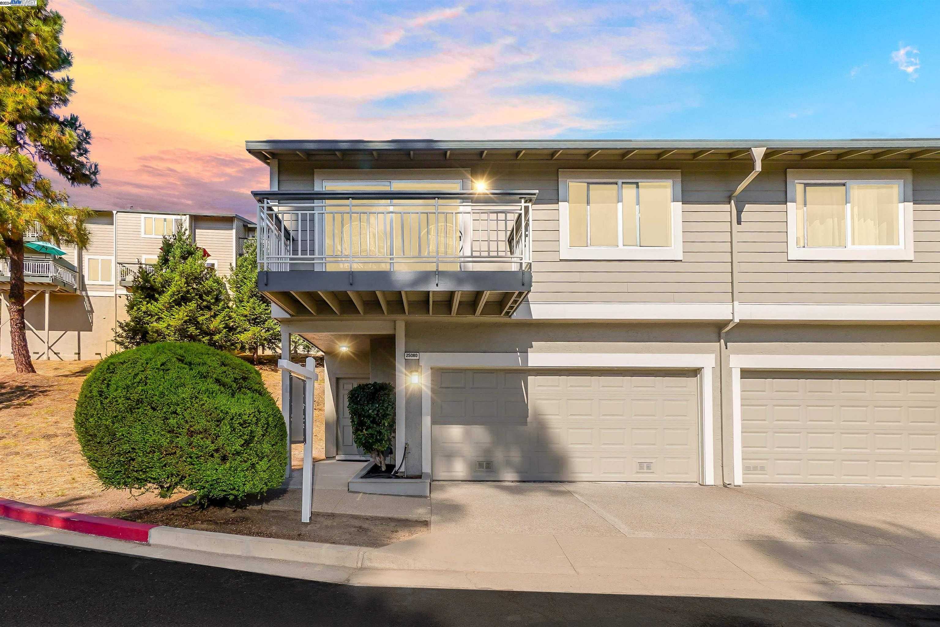 Neighborhood Neighborhood-23