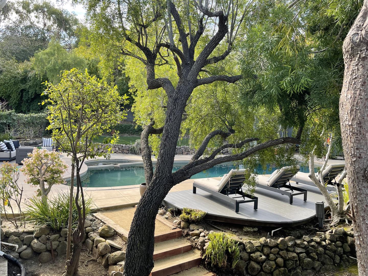 Neighborhood Neighborhood-3