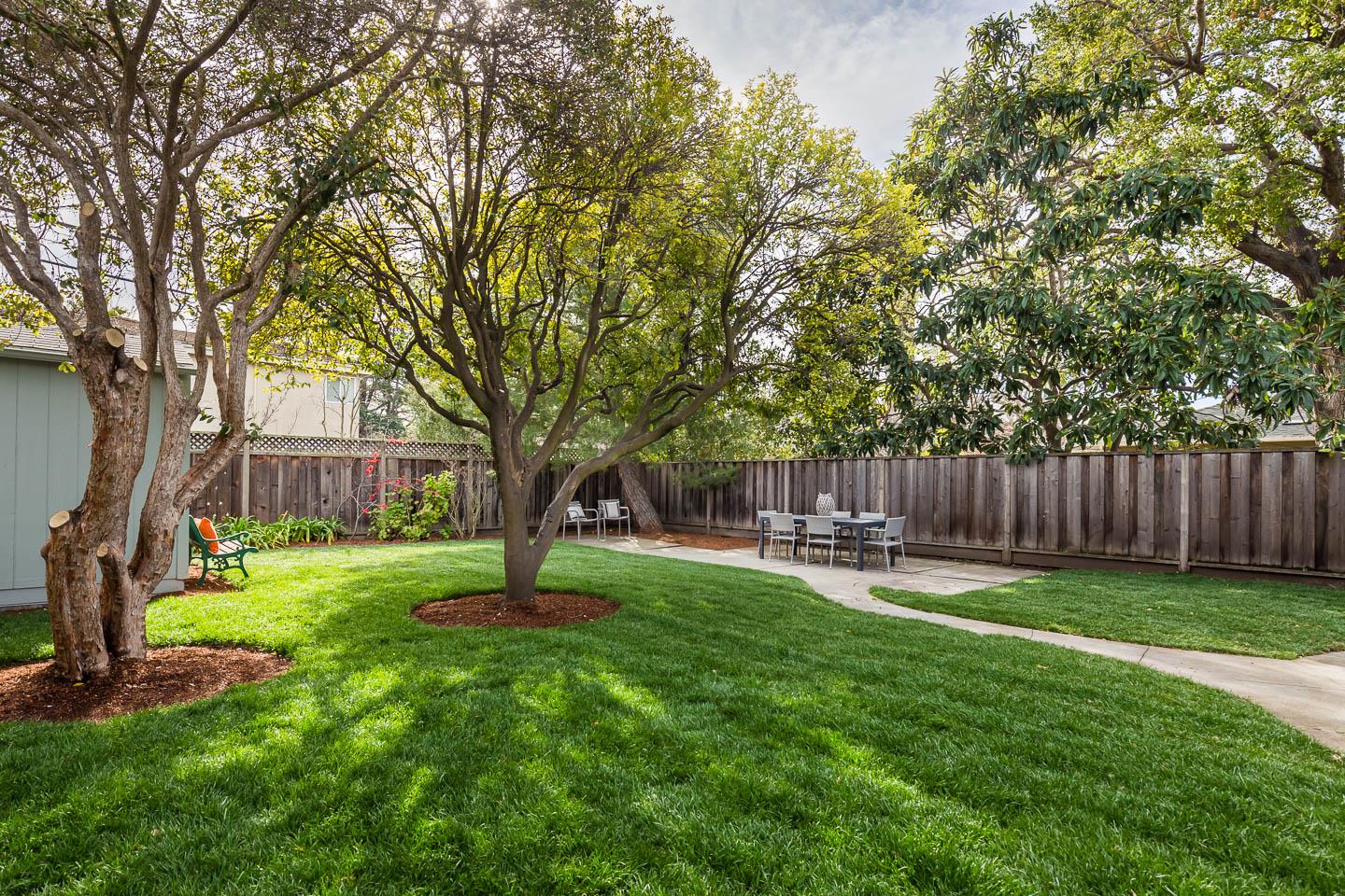 Neighborhood Neighborhood-52