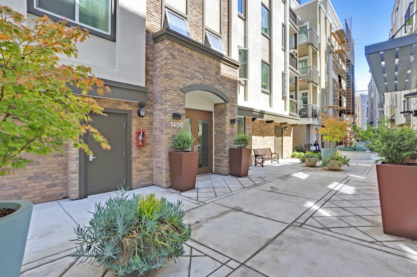 Neighborhood Neighborhood-60