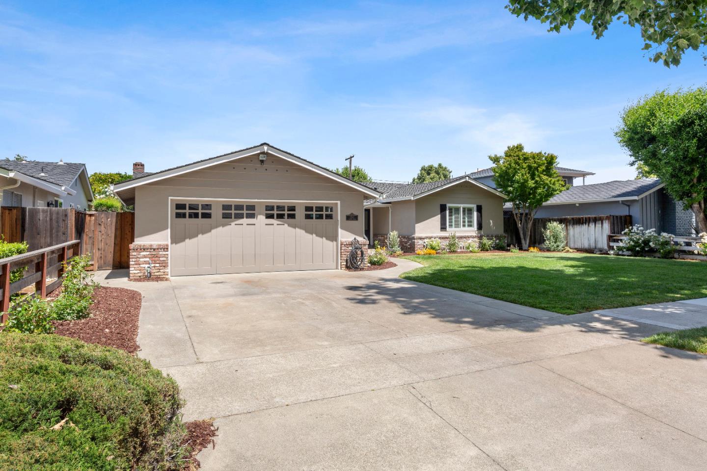 Neighborhood Neighborhood-12