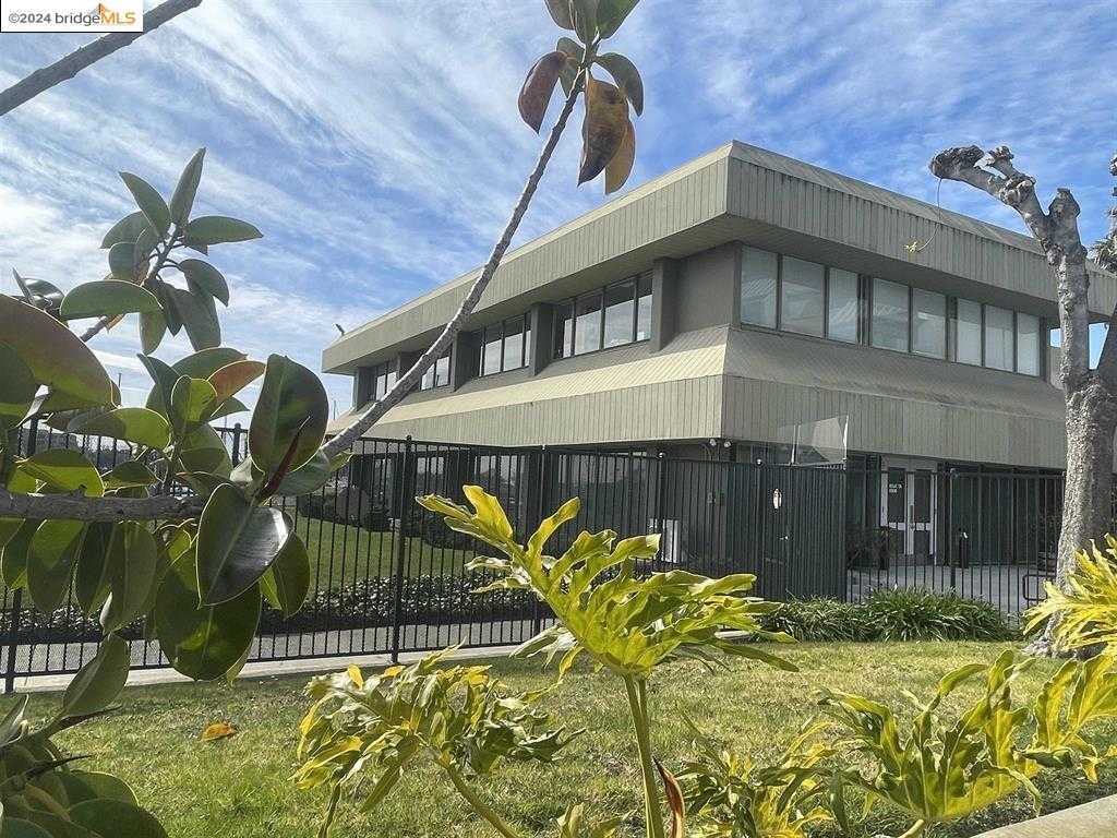 Neighborhood Neighborhood-27