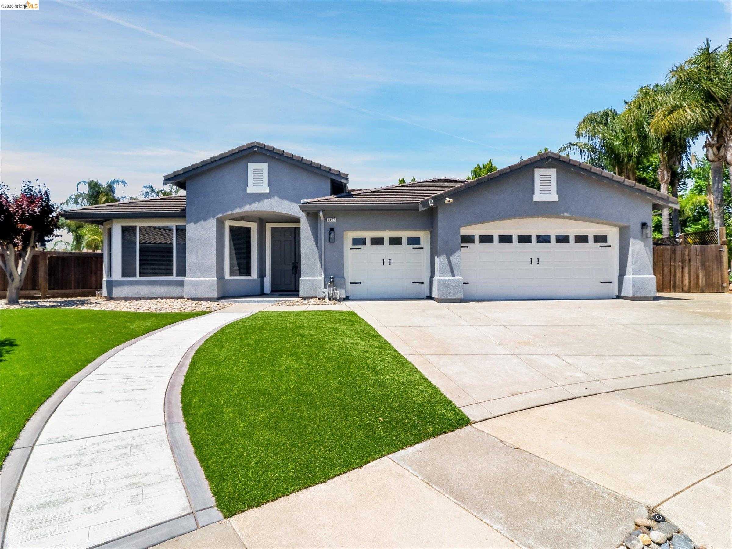 Tuscany, Brentwood, CA neighborhood
