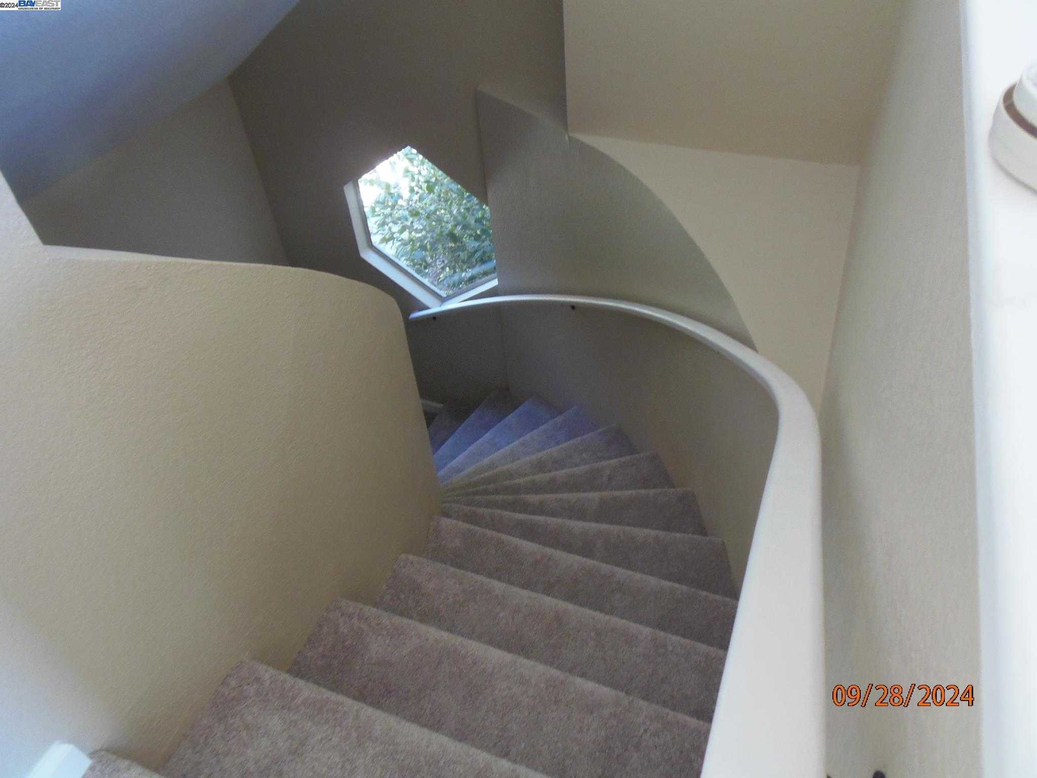 Neighborhood Neighborhood-7