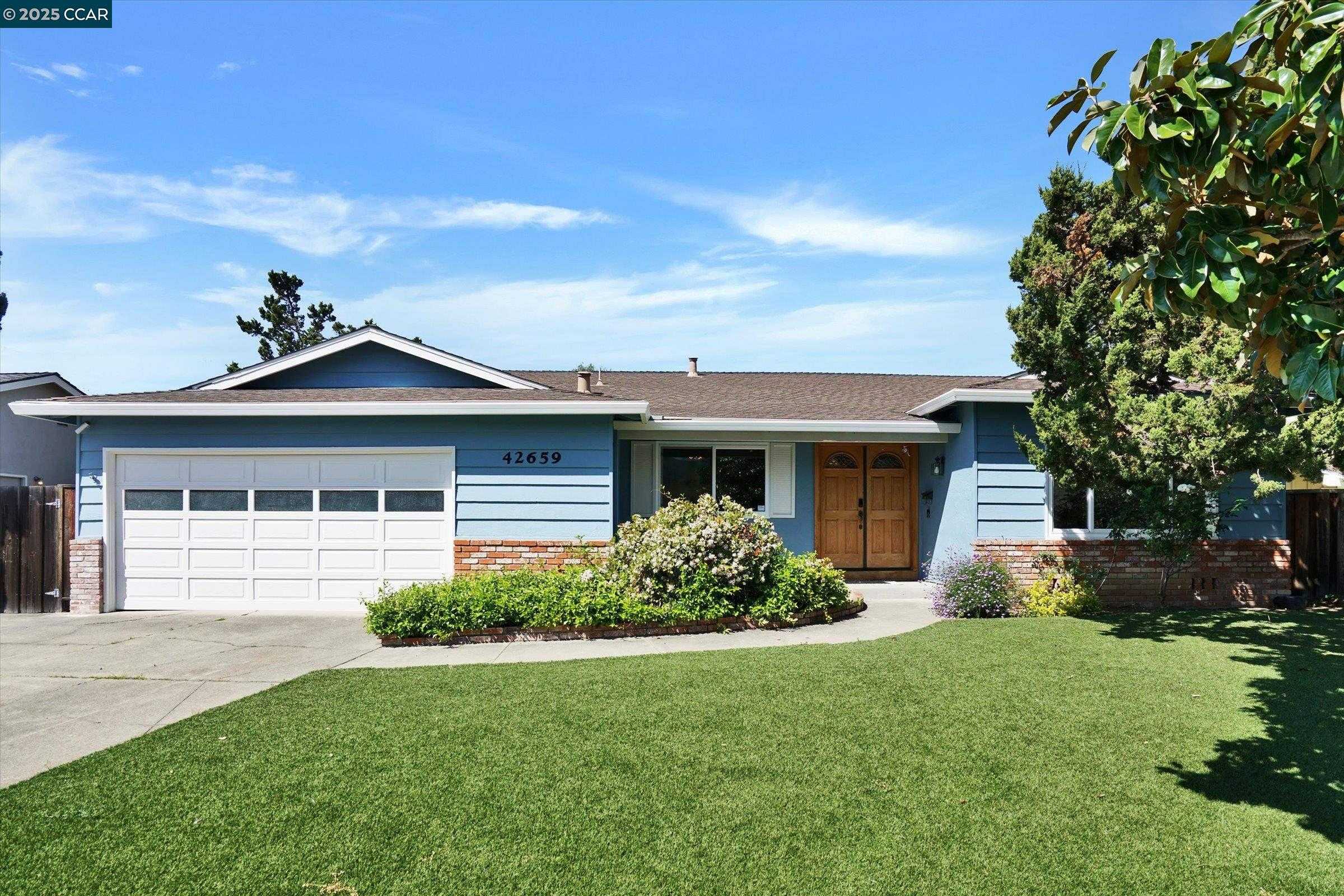 Neighborhood Neighborhood-26