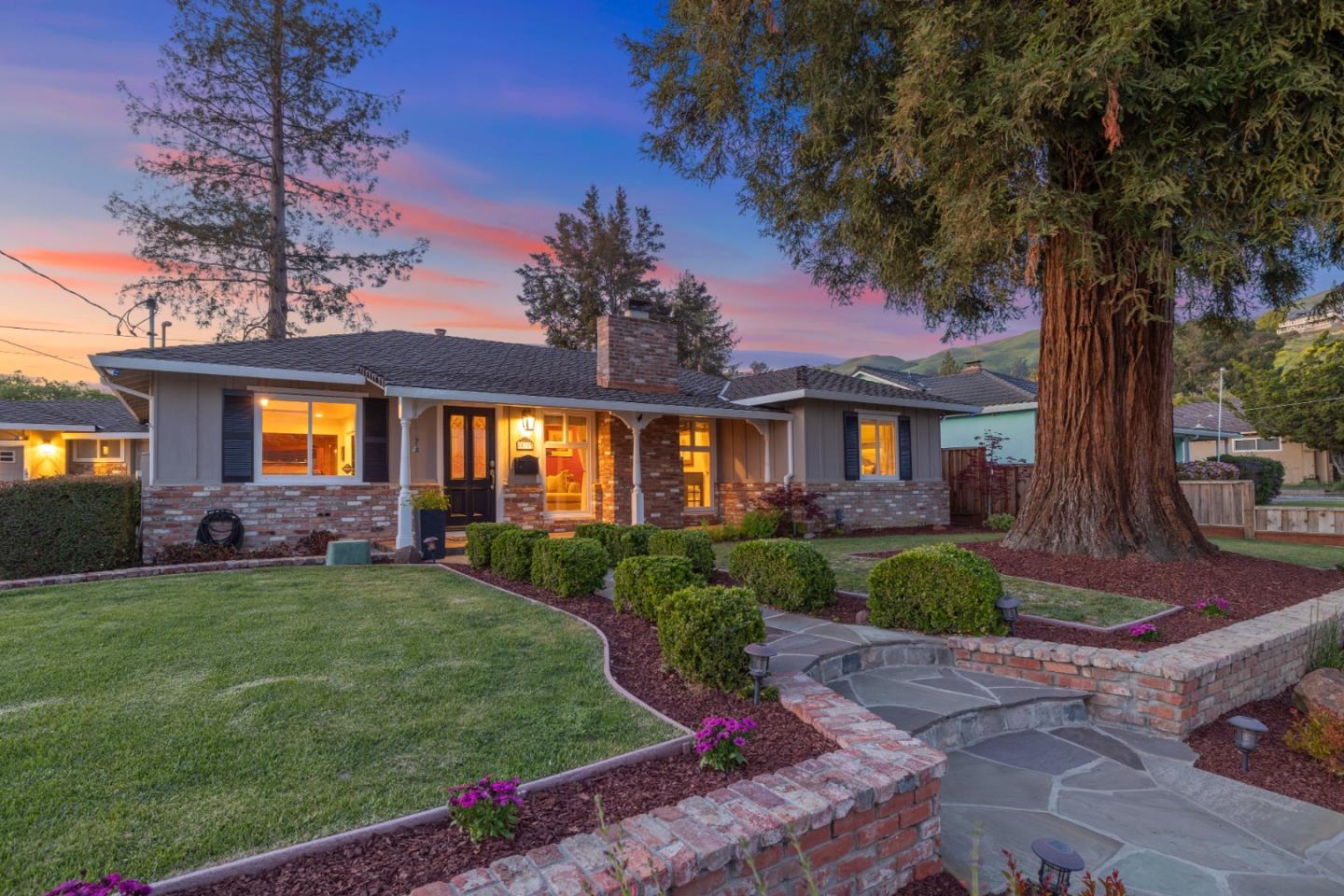 Neighborhood Neighborhood-96