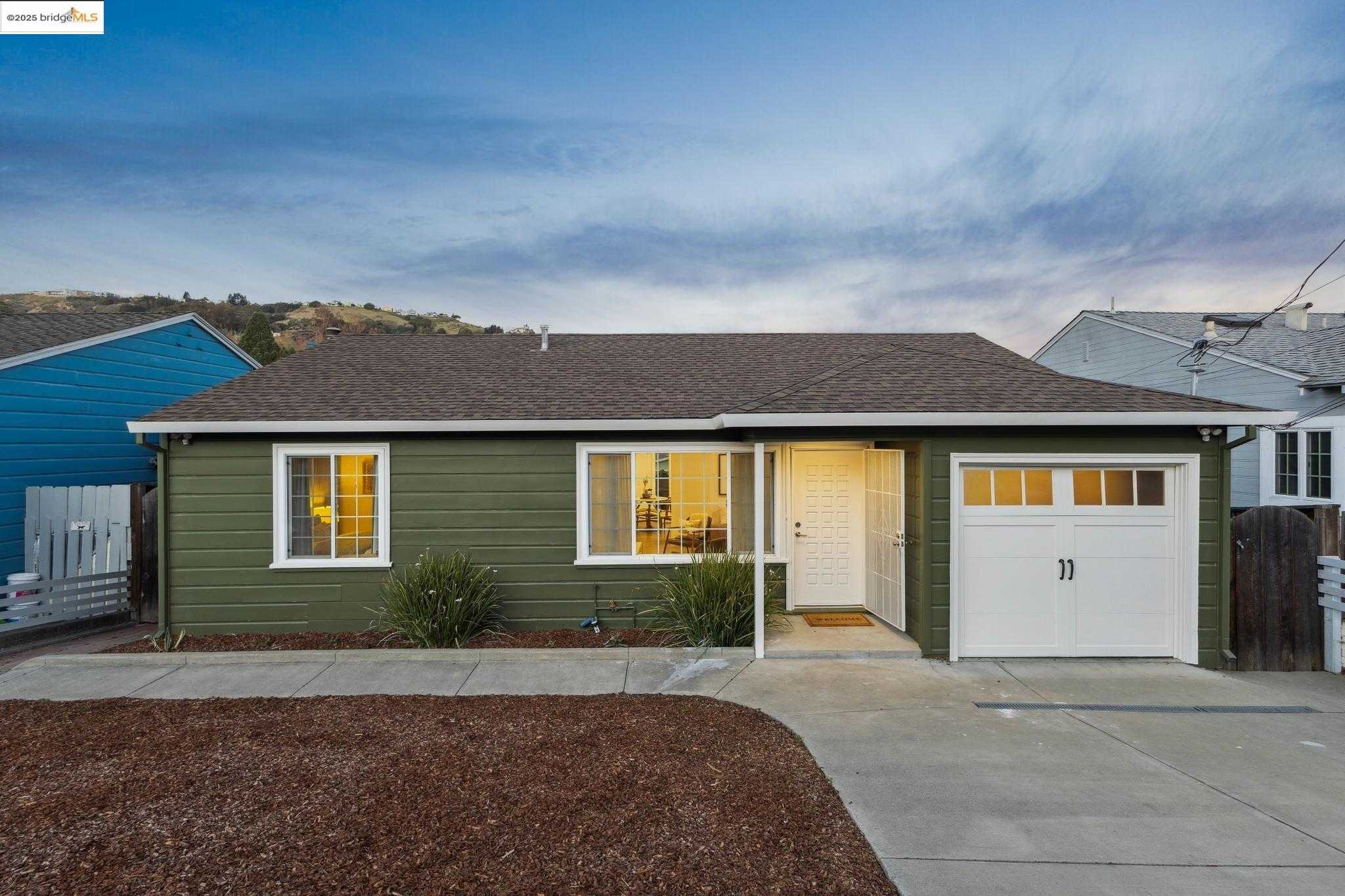 Neighborhood Neighborhood-22