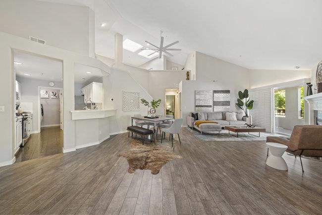 Neighborhood Neighborhood-77