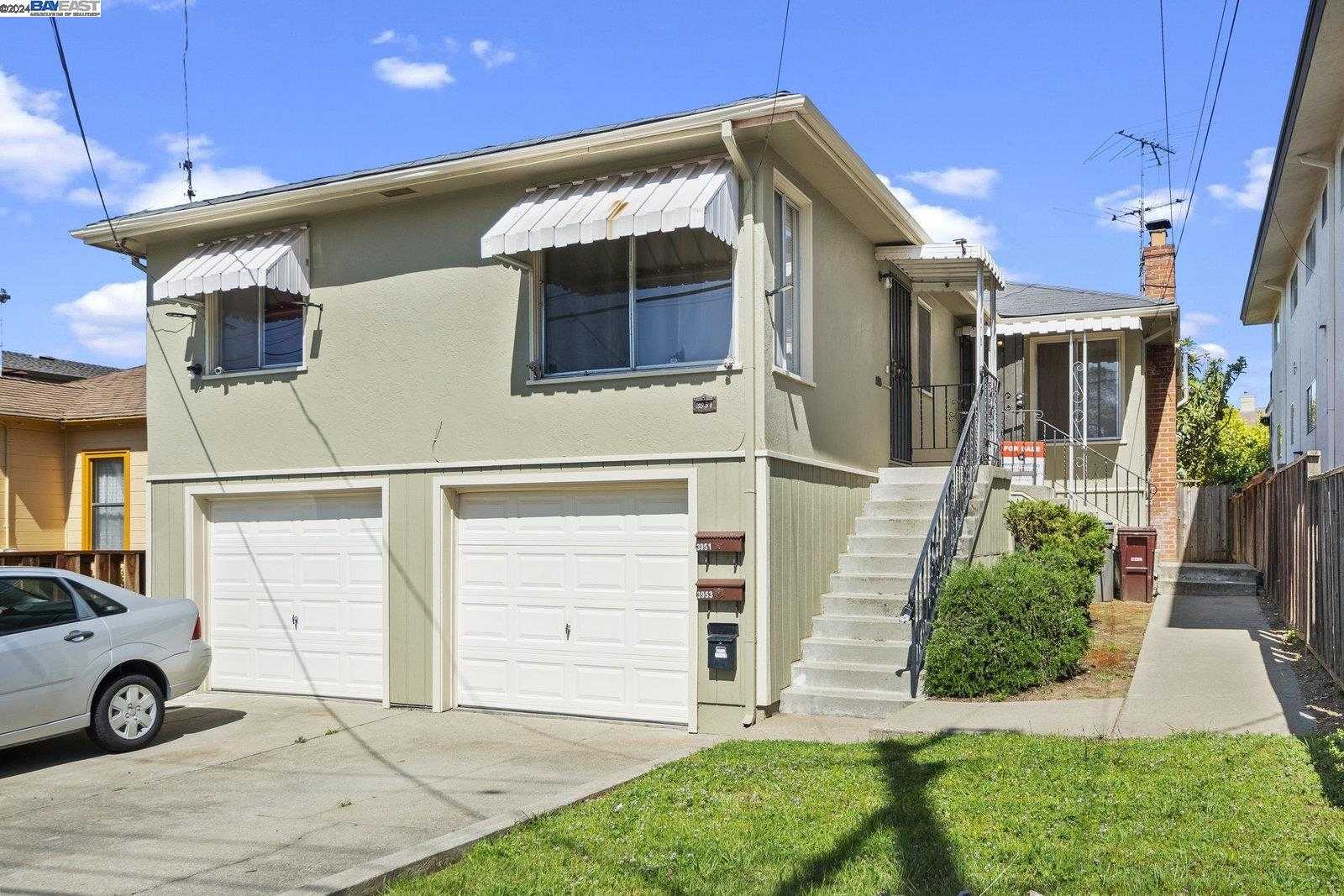 Neighborhood Neighborhood-30