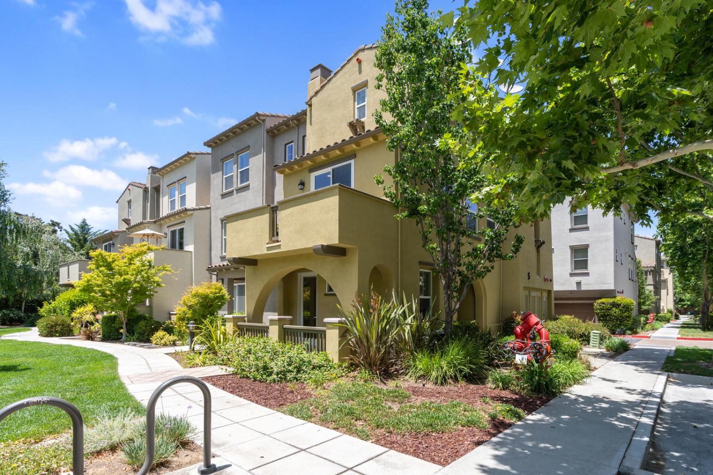 Neighborhood Neighborhood-101