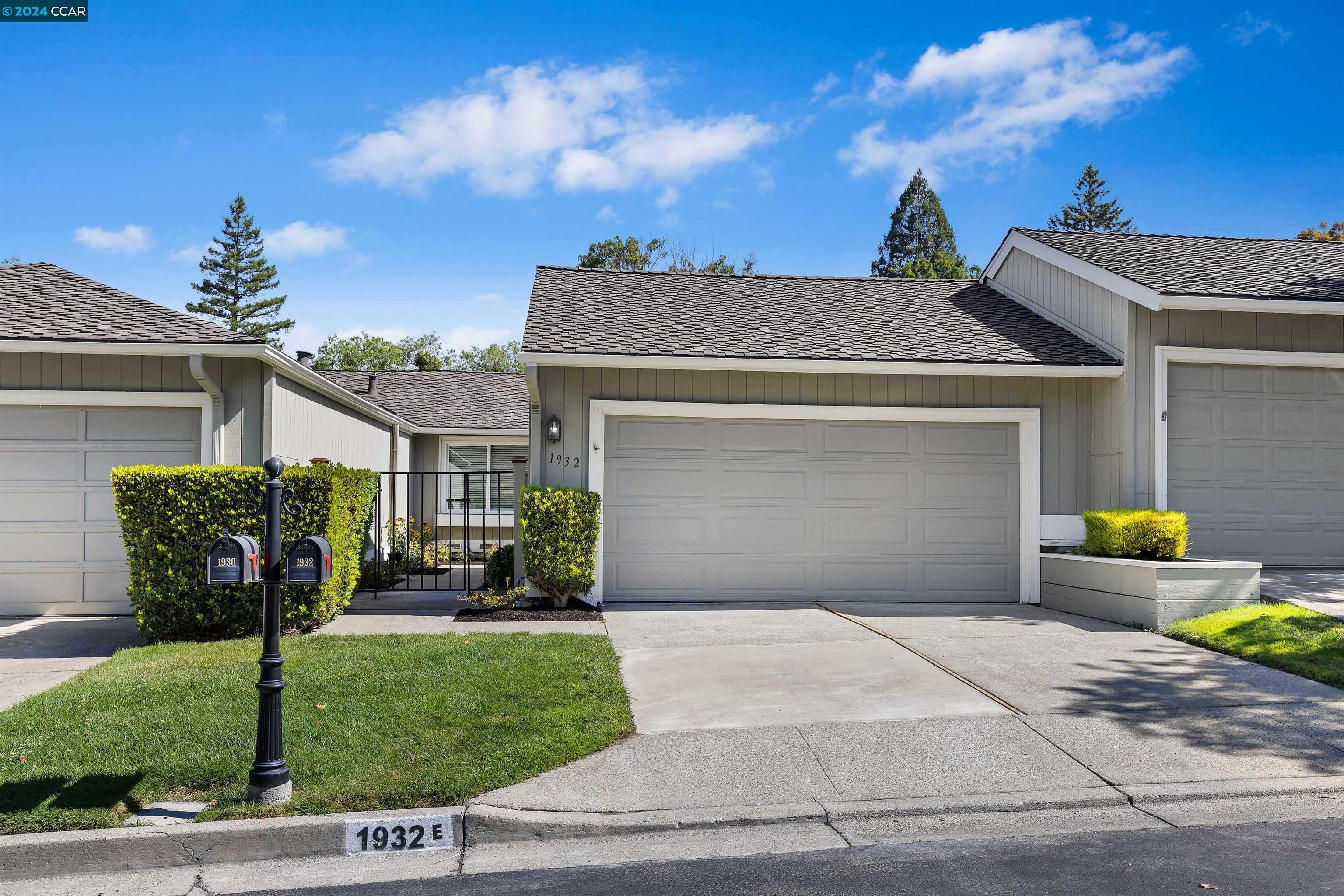 Neighborhood Neighborhood-25