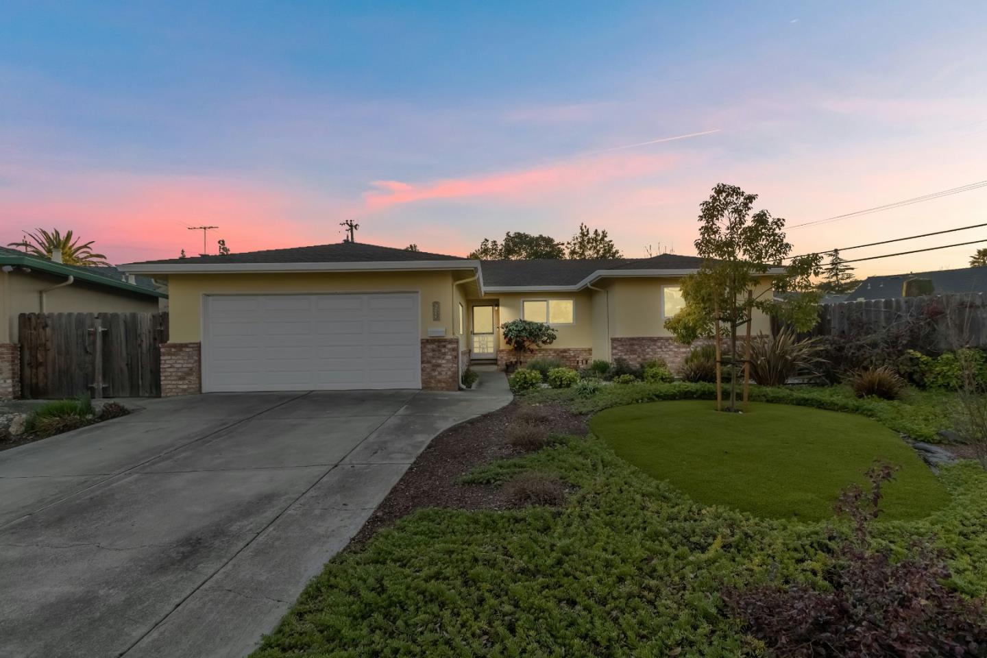 Neighborhood Neighborhood-51