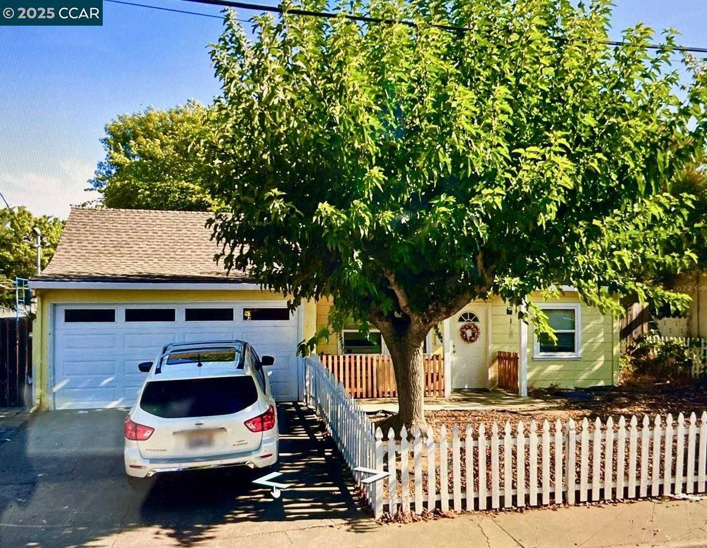Neighborhood-12