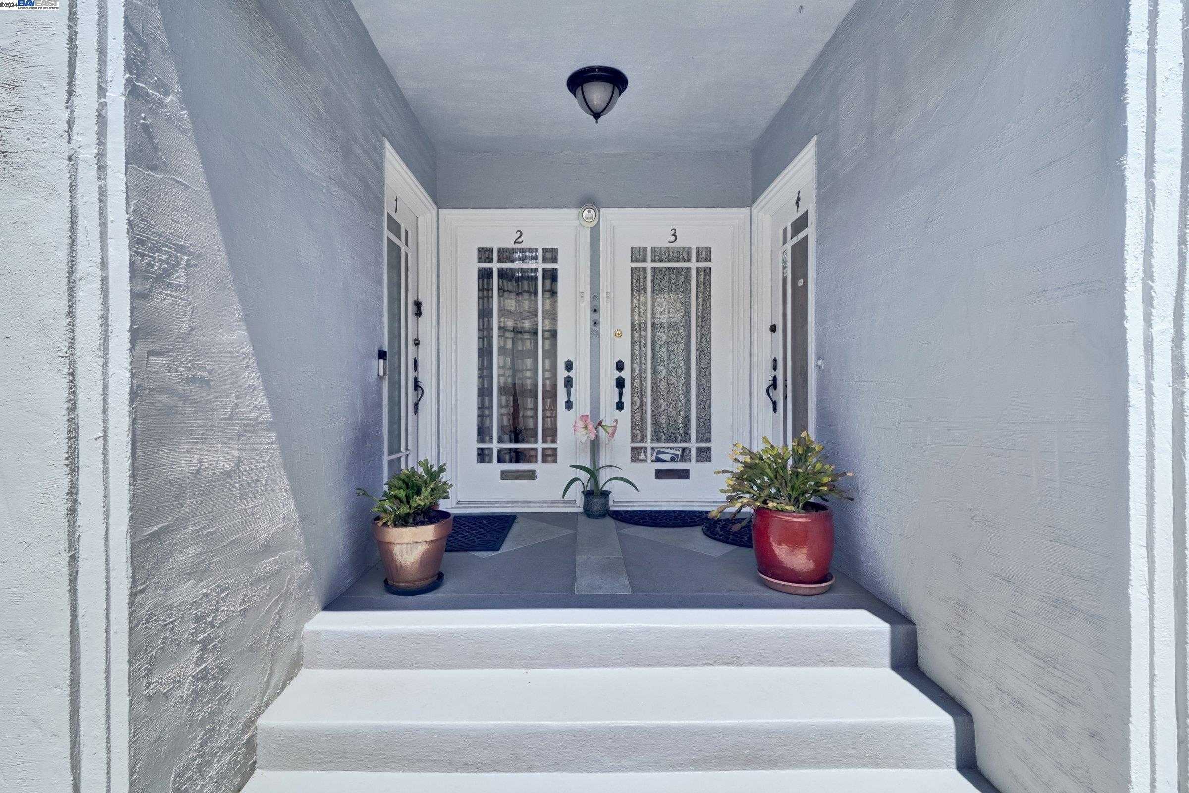 Neighborhood Neighborhood-29