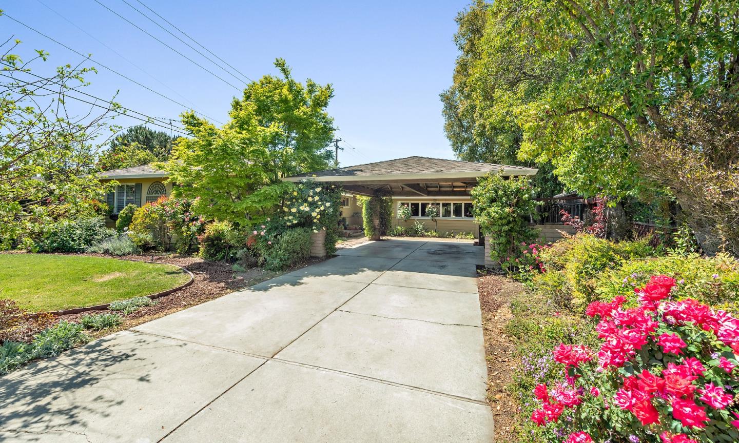 Neighborhood Neighborhood-49