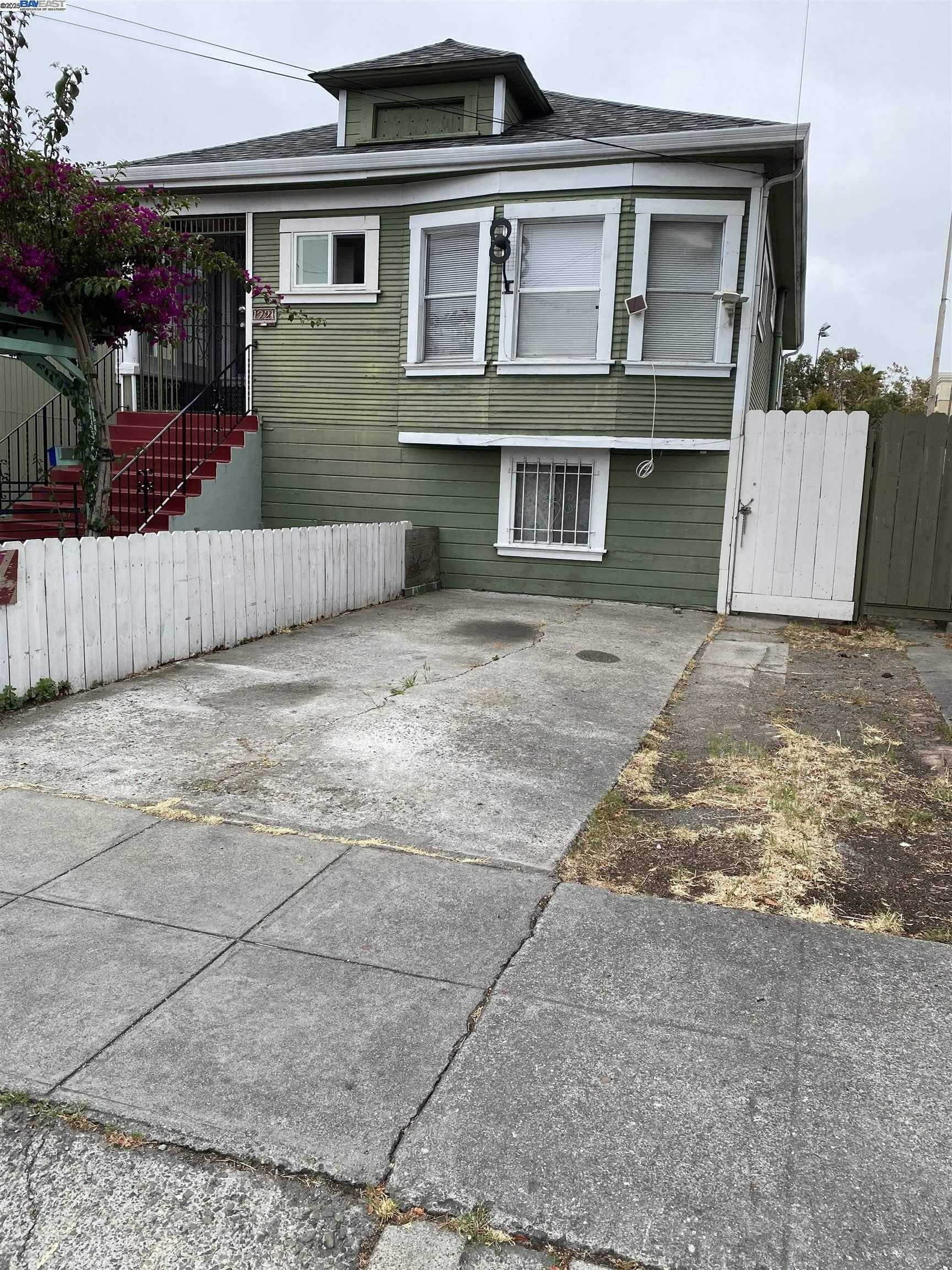 Neighborhood-6