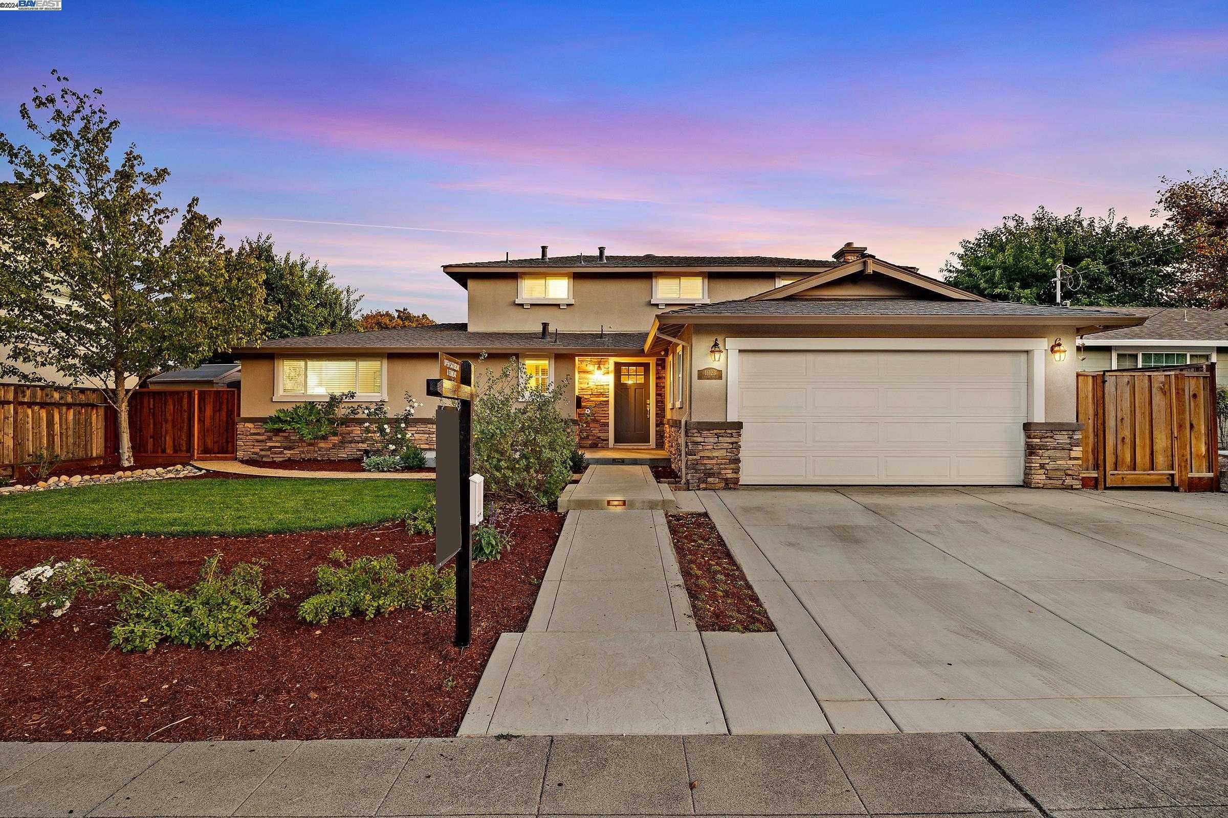 Neighborhood Neighborhood-14