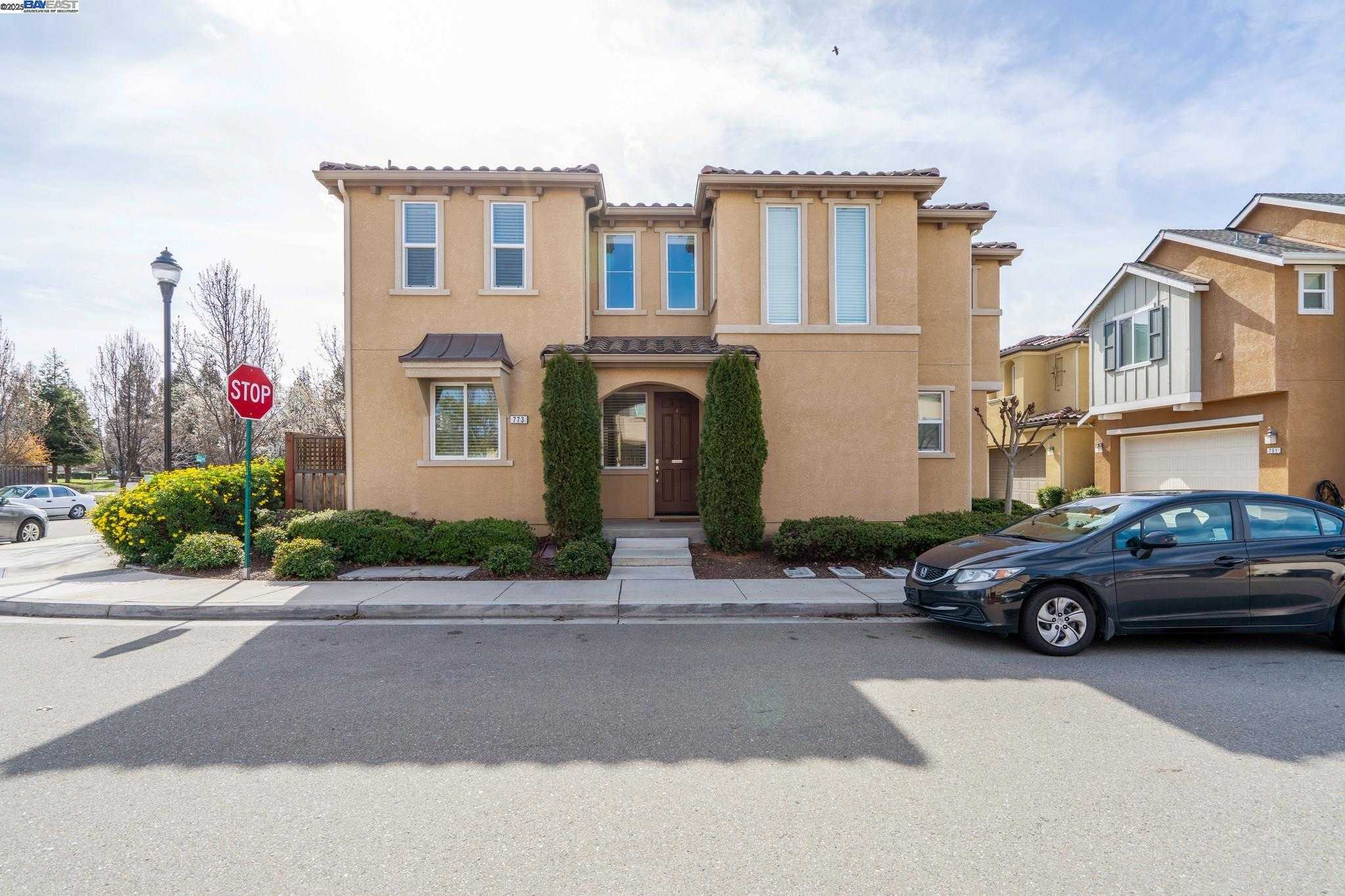 Neighborhood Neighborhood-7