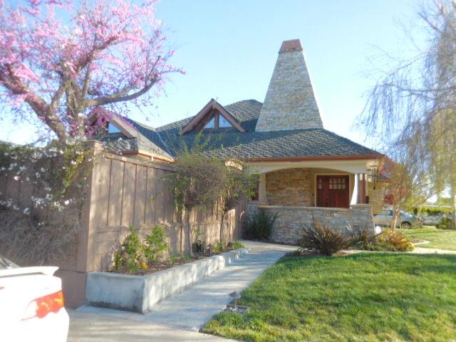 Neighborhood Neighborhood-9