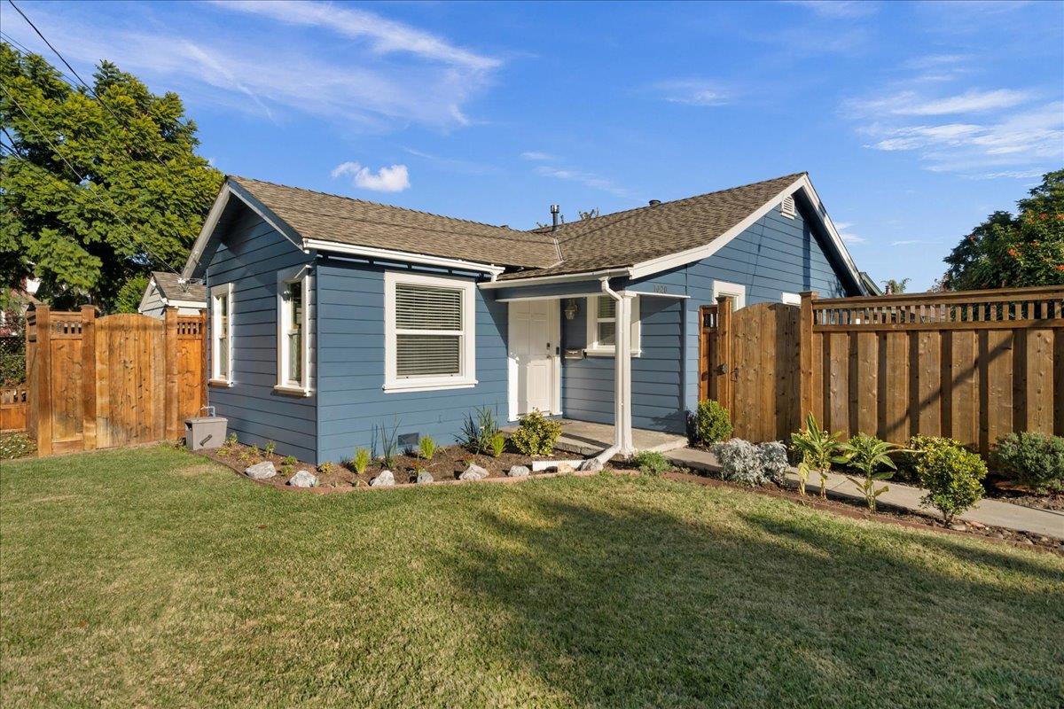 Neighborhood Neighborhood-5