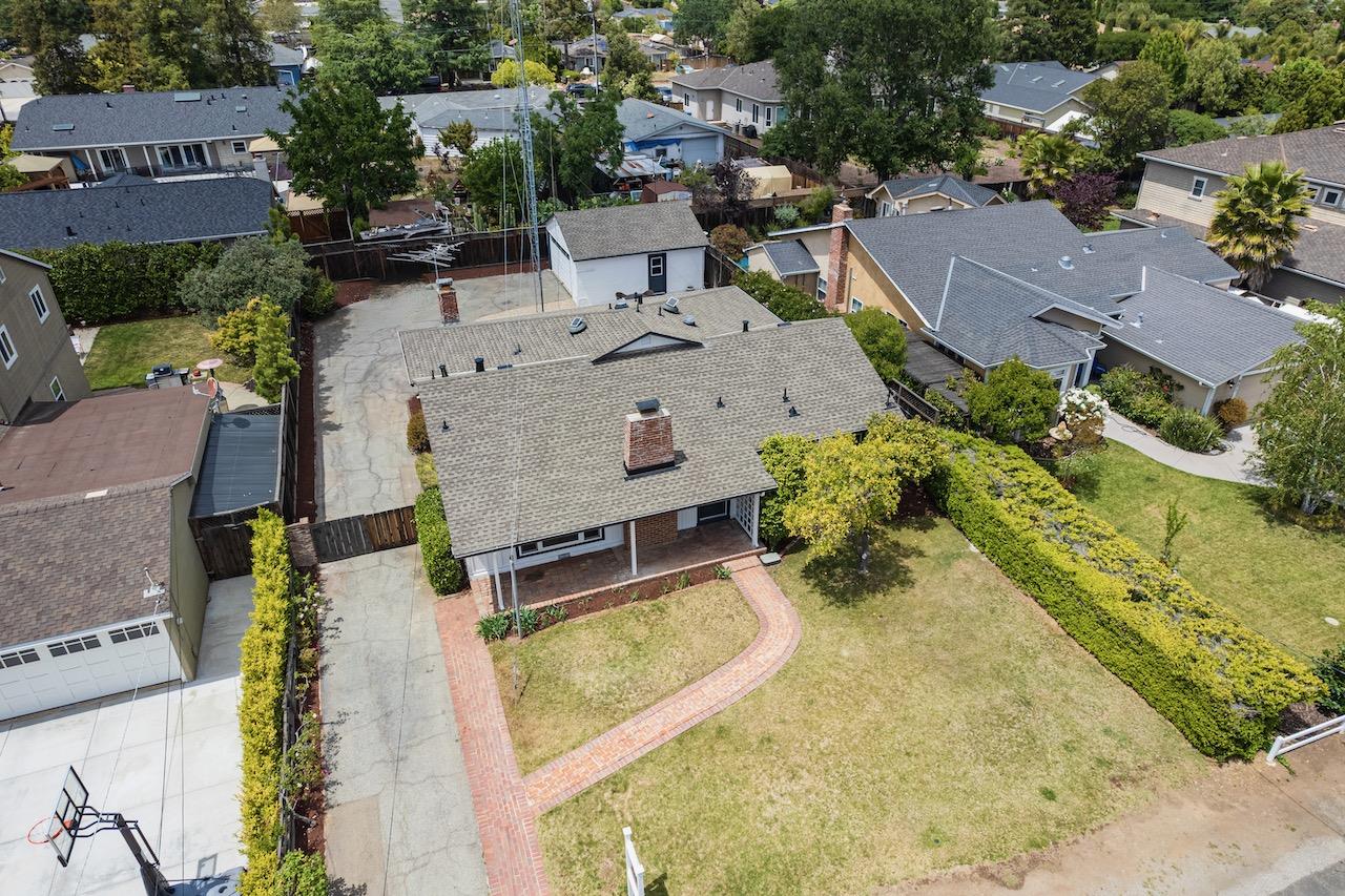 Neighborhood Neighborhood-59