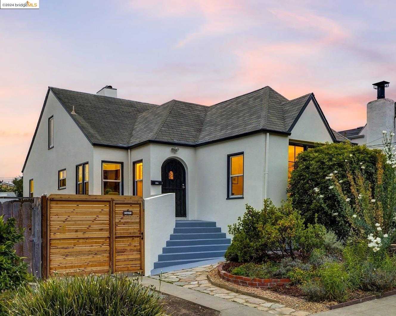 Neighborhood Neighborhood-1