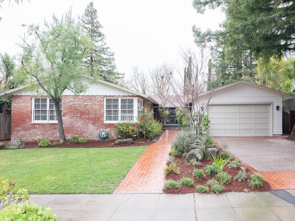 Neighborhood Neighborhood-25